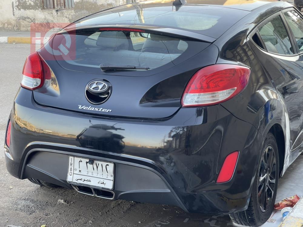 Hyundai Veloster